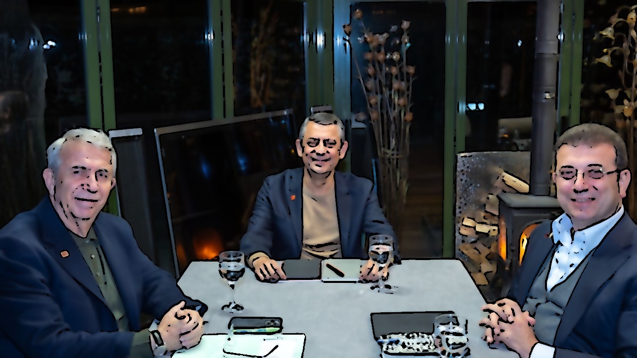 CHP Lideri Özgür Özel ve Büyükşehir Belediye Başkanları Arasında Sıcak Gelişmeler